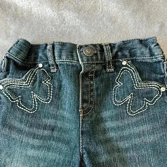 Arizona Jean Co - Denim pants with butterfly design on the front. Size 24 months - Picture 2 of 4